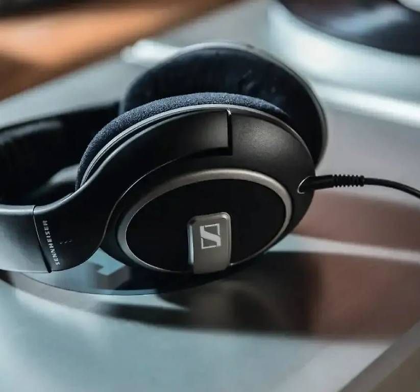 Sennheiser Casques audio: Occ. Kopfhörer von Sennheiser HD 559 – D'occasion à Winterthur par Winti-Piano
