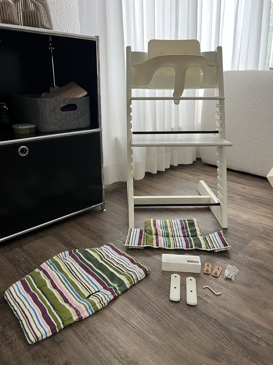 Stokke Seggioloni: Tripp Trapp Stokke mit Zubehör  – Usato da Thayngen venduto da SiNeEs3