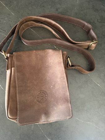 Vintage Leaf Bags Umhängetasche aus Leder, Top Zustand!