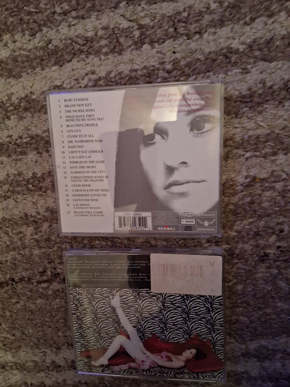 CD: Lot de 2 CD Mylene Farmer et Melanie – Usato da Aigle venduto da Marcagapit 1