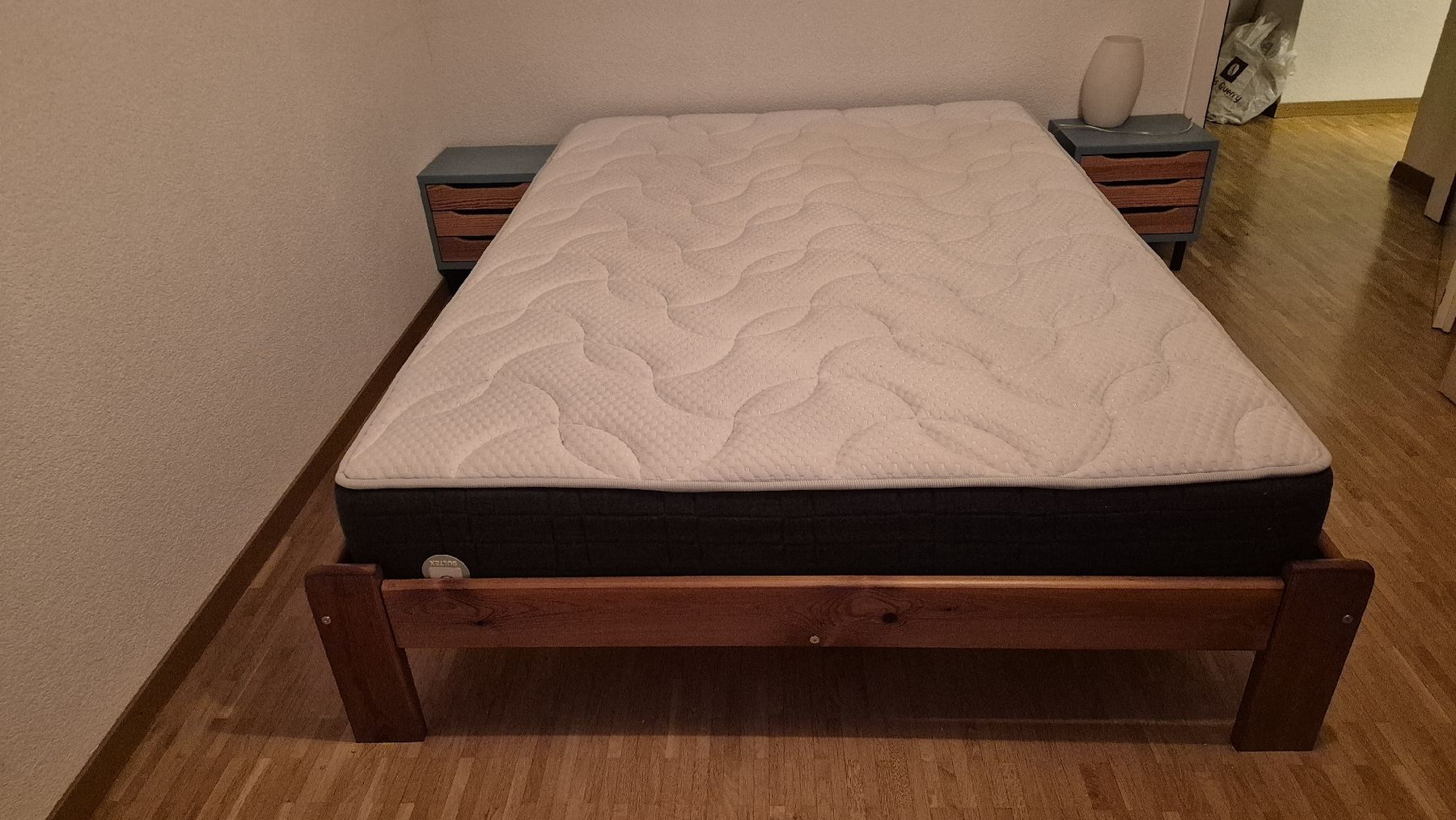 Betten: lit - matelas et sommier – Gebraucht aus Neuchâtel von mla_q6l9