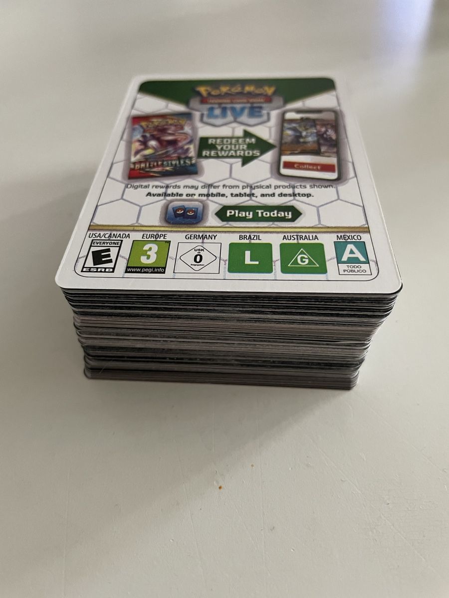 Pokémon Sammelbilder & Trading cards: Pokemon Live 110 Stk. unbenutzt – Gebraucht aus Zürich von Bomboo