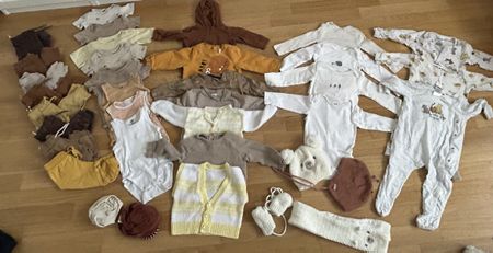 Grosses Kleiderpaket Grösse 80