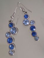 Ohrringe mit versch blaue Swarovski Cristallen Steine