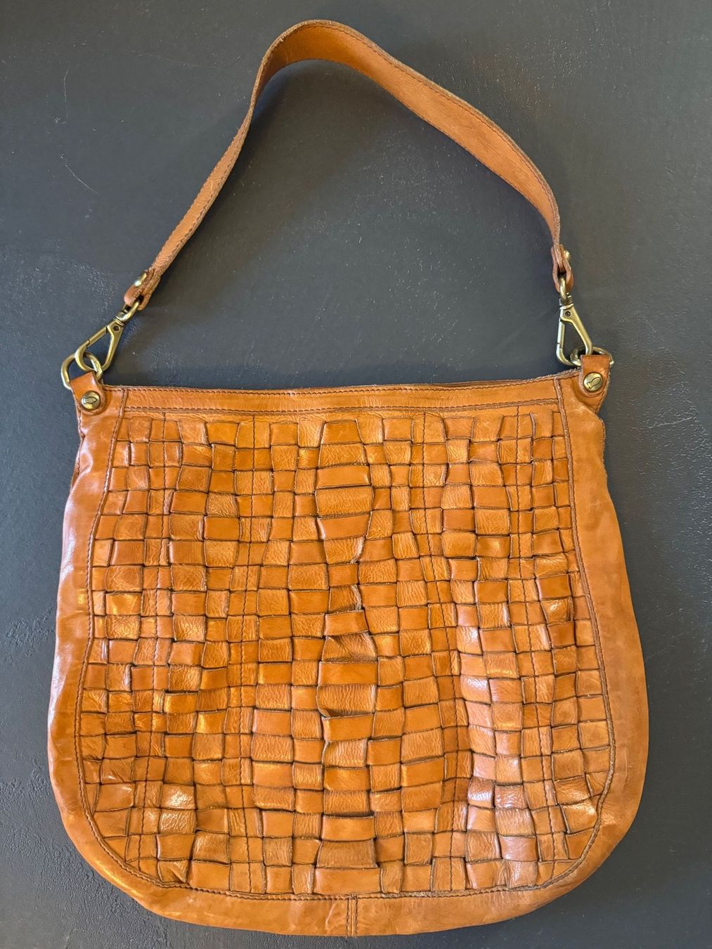 Campomaggi Borse da donna: Campomaggi Prestige Beuteltasche hellbraun – Usato da Wädenswil venduto da LH76 1
