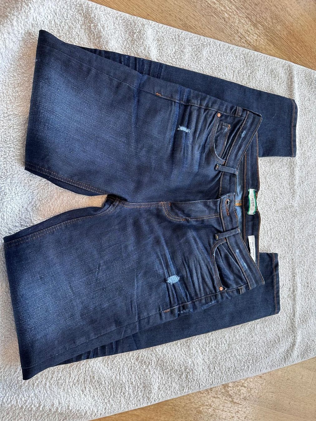 Guess Jeans: Jeans – Usato da Courtaman venduto da Jardin1 3