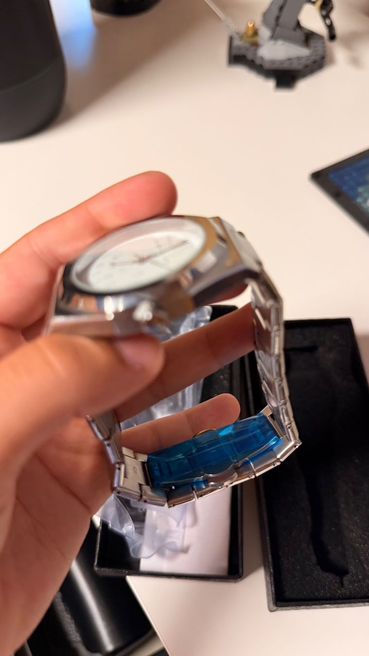 Uhren: Uhr – Neu und originalverpackt aus Uznach von lar_p97w 1