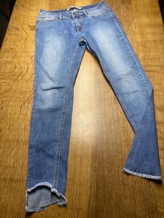 *Noisy may* HOSE/JEANS GR.28 spezieller Beinabschluß W28