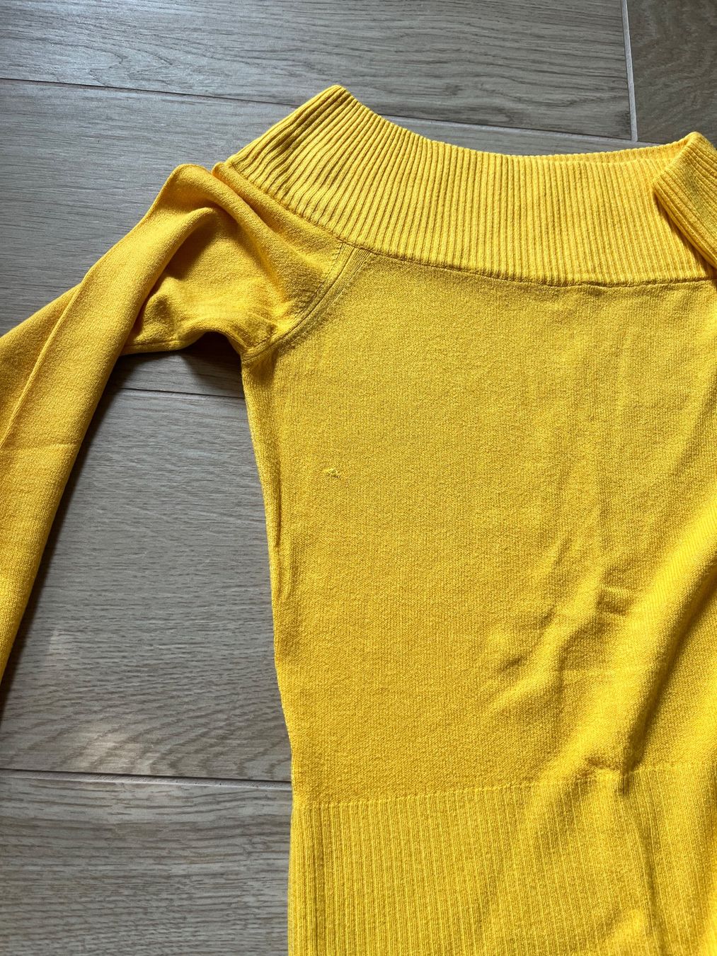 Maglioni & Felpe: gelber leichter Pullover/Oberteil, ca Grösse 36-38 – Usato da Lugano venduto da sweetyd84 3