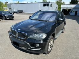 BMW X5 SUV schwarz mit Panoramadach gebrauchter Zustand