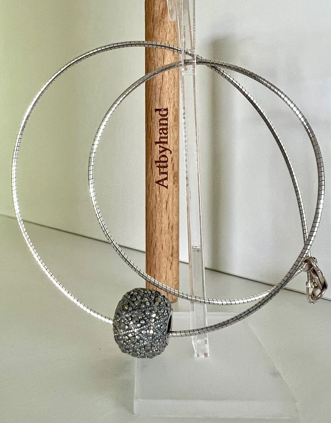 Catenine: 925 Silber Schlangenkette & funkelnder Markasit-Silberkugel – Usato da Ruswil venduto da artbyhand 3