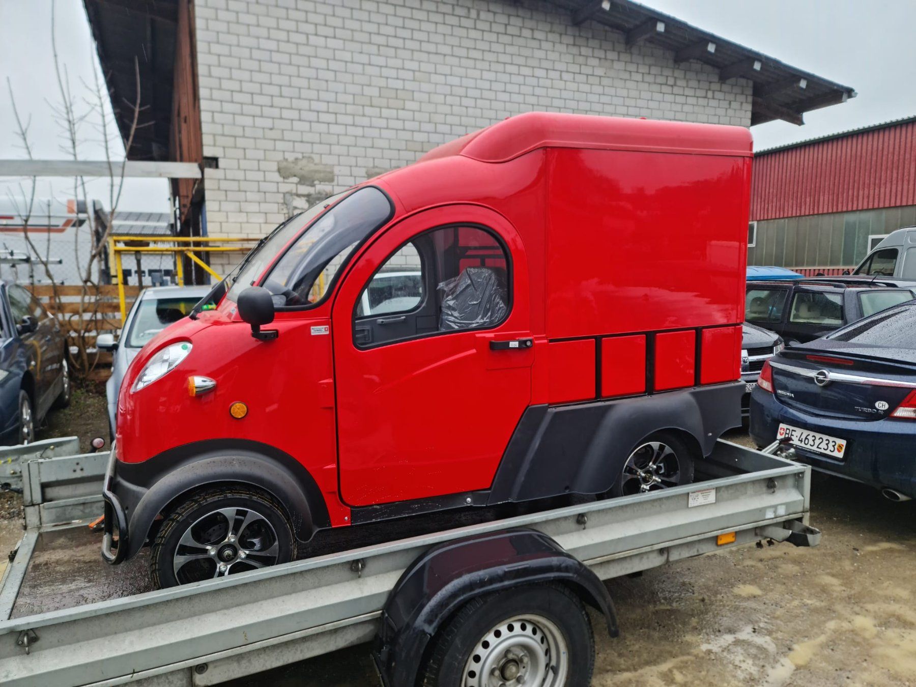 Voiturettes électriques: Neu E- Cargo mit Laderaum – Neuf (Voir description) à Bünzen par Turbolino5 7
