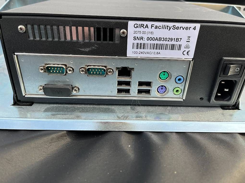 Server: Gira/Feller Facility Server KNX – Usato da Beinwil am See venduto da peety 1