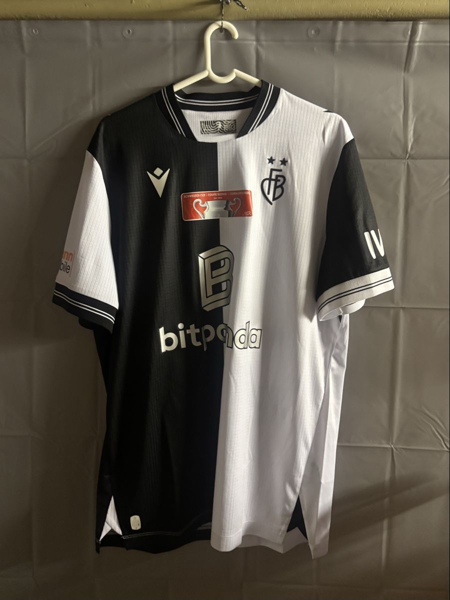 Leibchen & Hosen: Fc Basel Cuptrikot 2025/2026 Metinho – Gebraucht aus Basel von kleinerprinz