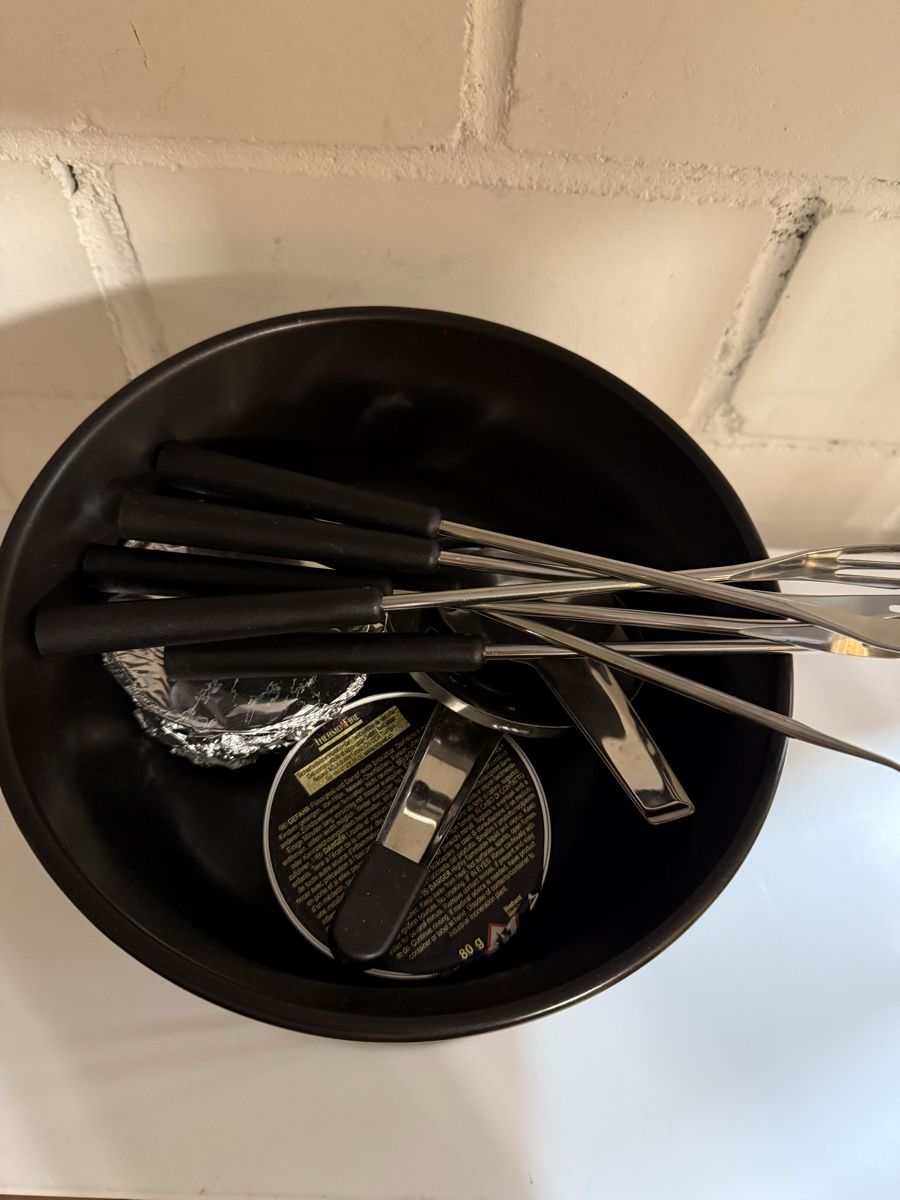 Poêles: Fondue set – D'occasion à Wil SG par xrnvani 2