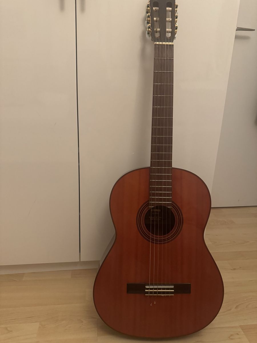 Yamaha Instruments de musique: Gitarre – D'occasion à Unterlunkhofen par ale_gs7d