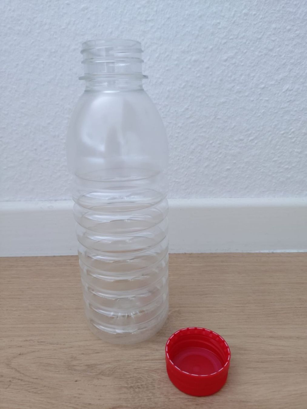 Sonstiges Geschirr & Gläser: Flaschen 0.5 L; hitzebeständig, 20 Stück – Neu (gemäss Beschreibung) aus Tobel von len_n2sn
