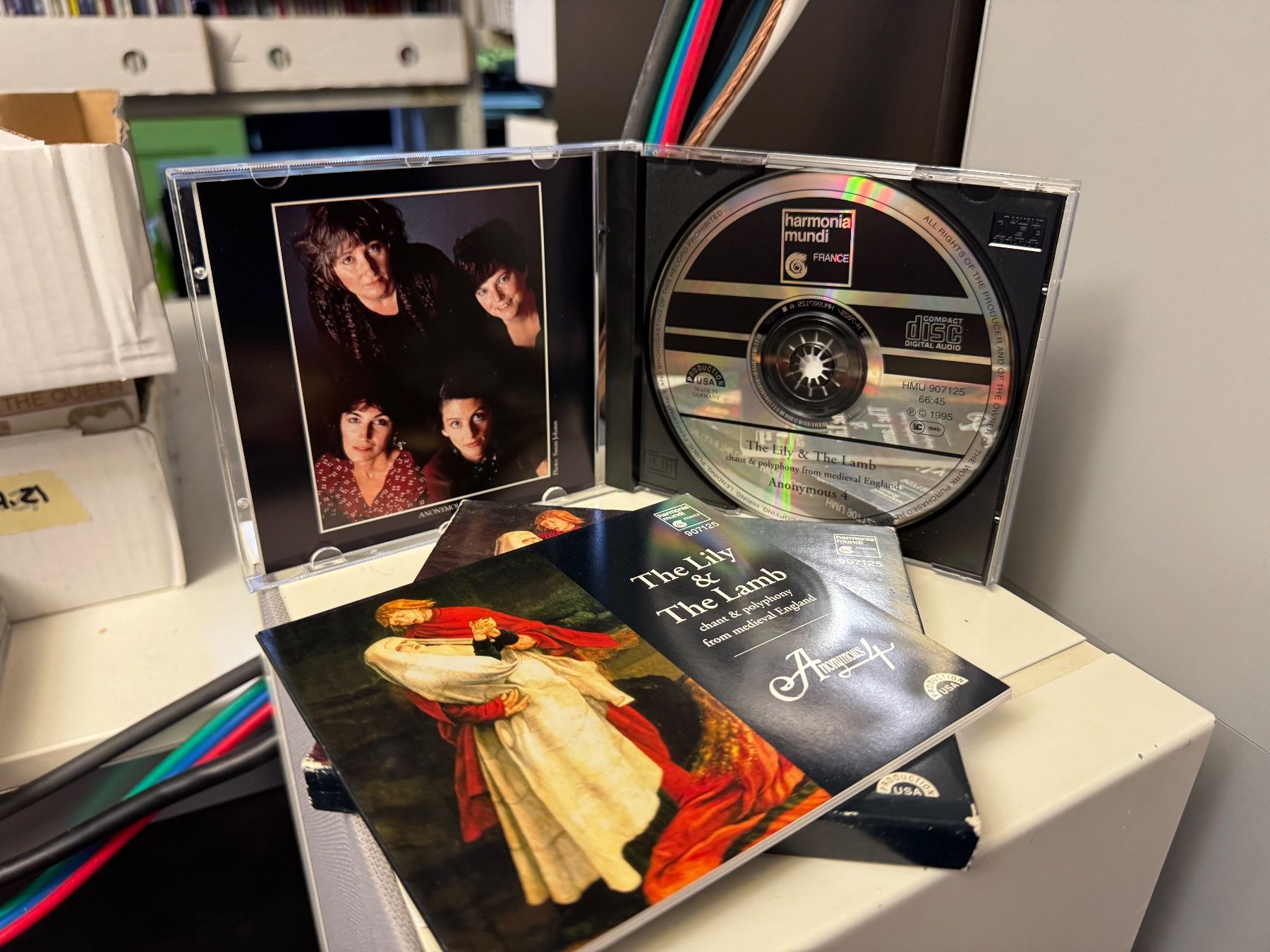CDs: Anonymous 4 - The Lily & The Lamb - SRA05B – Neu (gemäss Beschreibung) aus Küsnacht ZH von pdproject 3