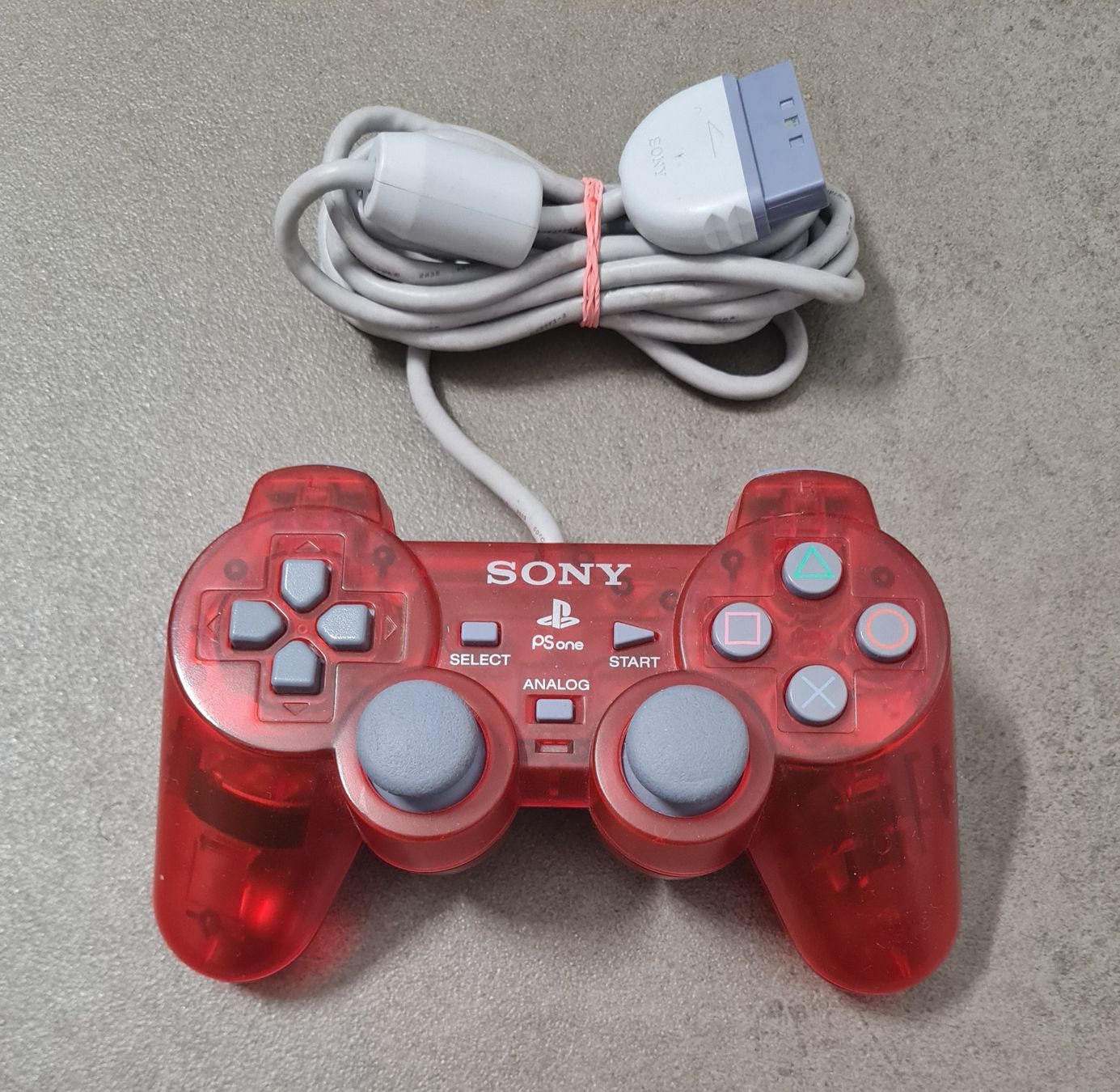 Sony Controller: Original PS2 Controller Special Edition Ruby Red – Gebraucht aus Birsfelden von Dealgoenner24 7
