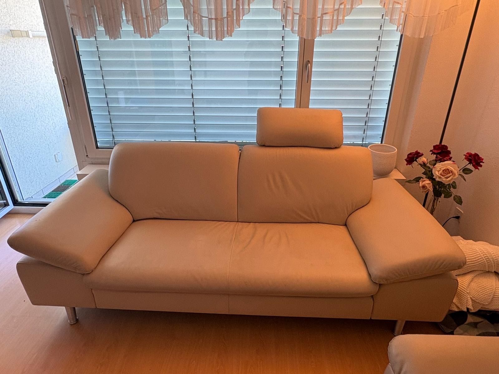 Divani: Ledercouch 2-Sitzer beige 210 cm – Usato da Klingnau venduto da Umweltklinik 2