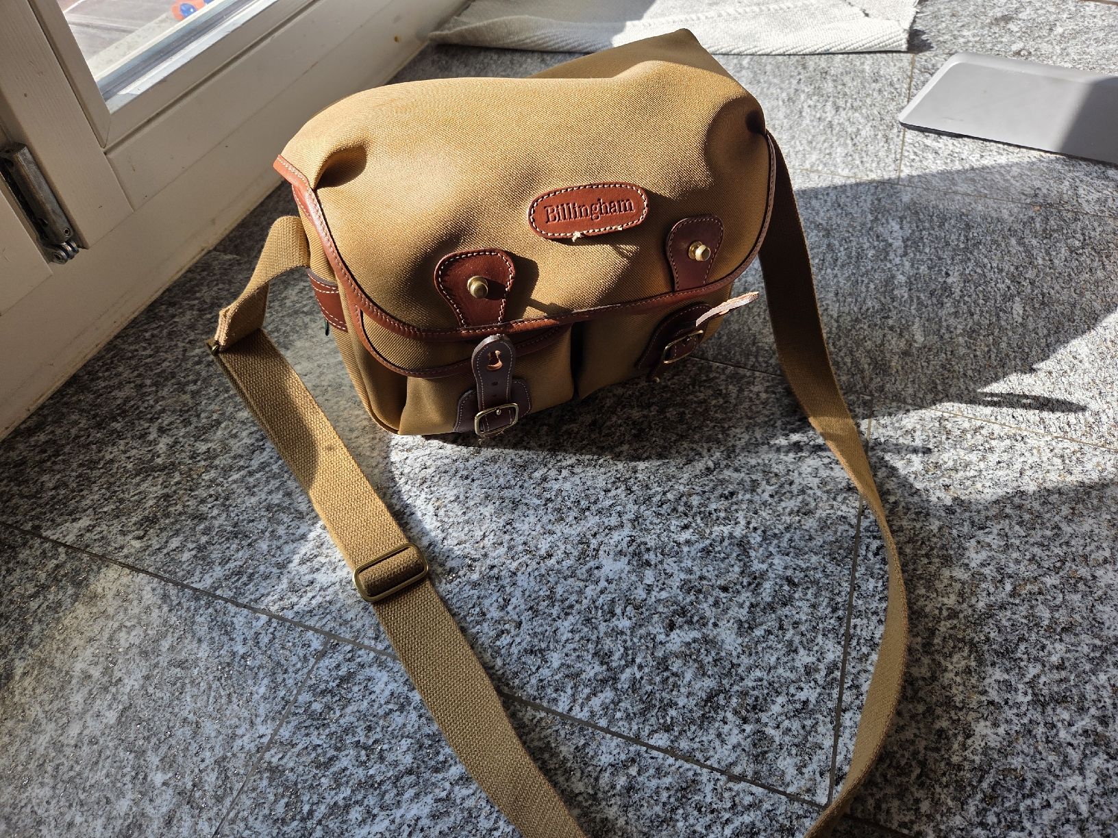 Taschen: Kameratsche Billingham Hadley small pro – Gebraucht aus Volketswil von MichiON