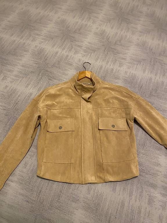 Jacken: Veste courte Elora  Beige daim  CHF 50.- – Neu und originalverpackt aus Riaz von tim_276t 2