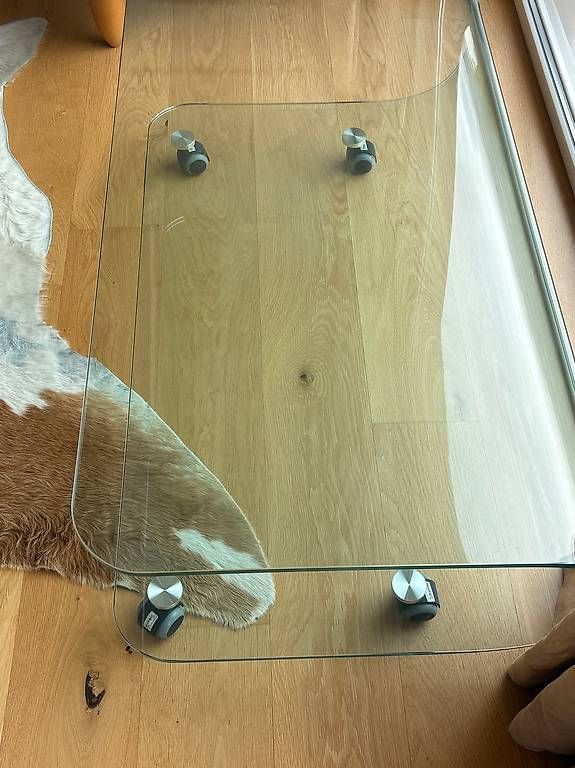 Tische: Salontisch aus Glas – Gebraucht aus illnau von sweet83