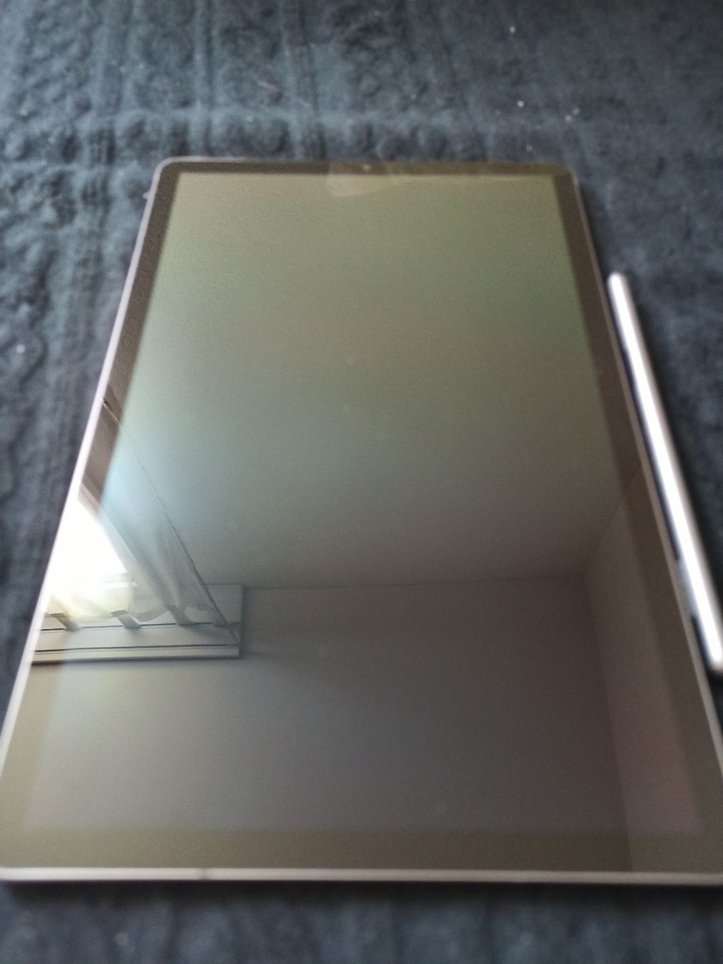 Samsung Tablet PC: Samsung Tab S6 6\128gb – Usato da Meggen venduto da Malecifent 2