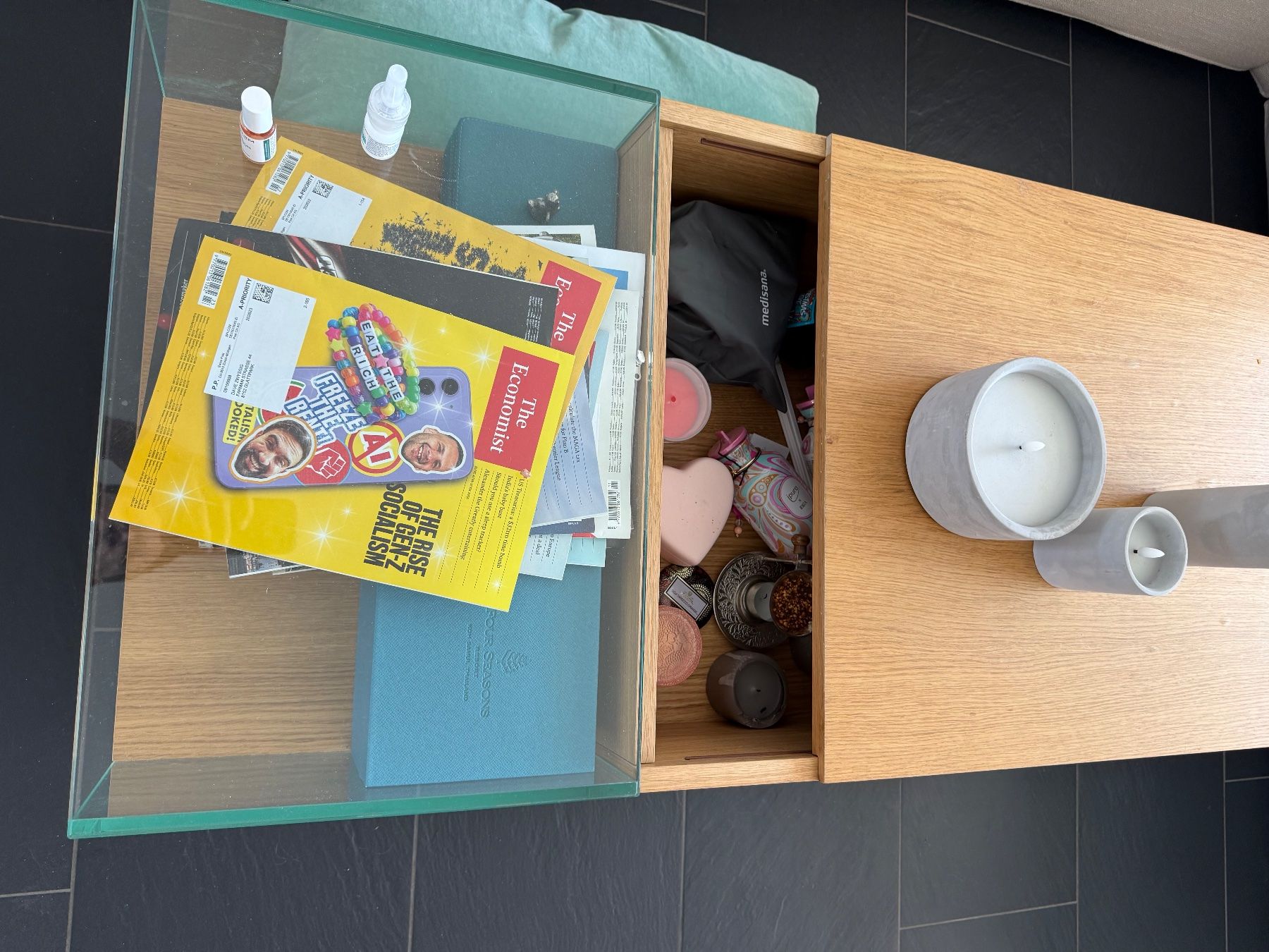 Pfister Tables: Couchtisch – D'occasion à Glattpark(Opfikon) par dav_prl7 2