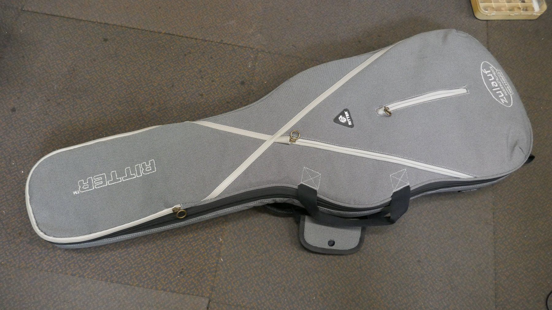 Yamaha Strumenti musicali: Yamaha Pacifica 112V Gitarre – Usato da Wenslingen venduto da FairlightCMI 6