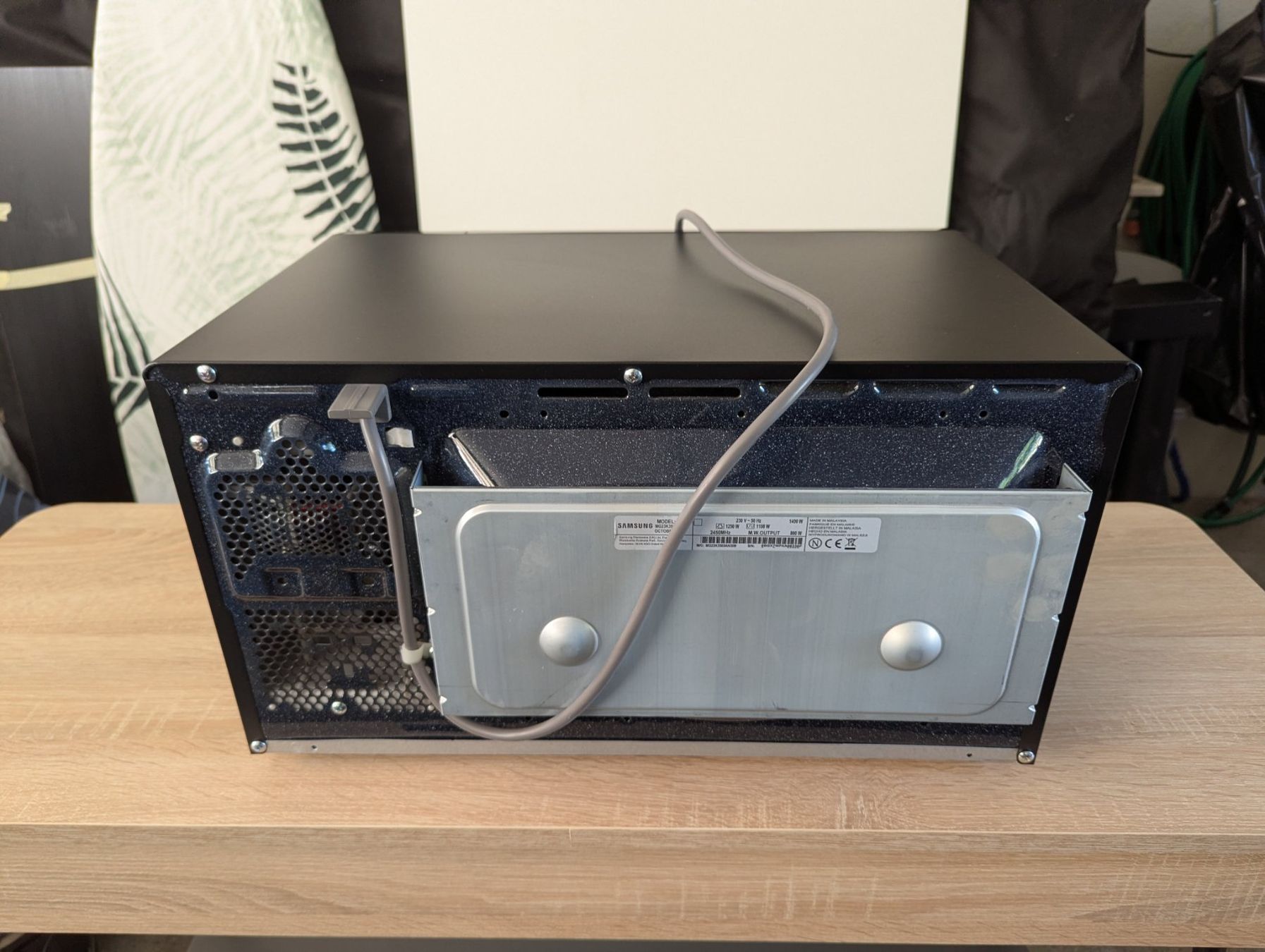 Appareils de cuisine: Samsung Mikrowelle mit Grillfunktion Schwarz – D'occasion à Othmarsingen par Pascal.Ha 3
