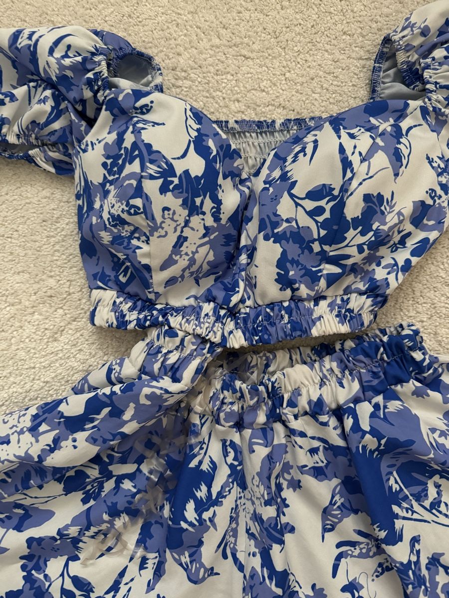Kleider: Damen Zweiteiler Set blau weiss – Neu (gemäss Beschreibung) aus Alpnach Dorf von beauty87 1