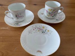 Ravissantes tasses à café anciennes