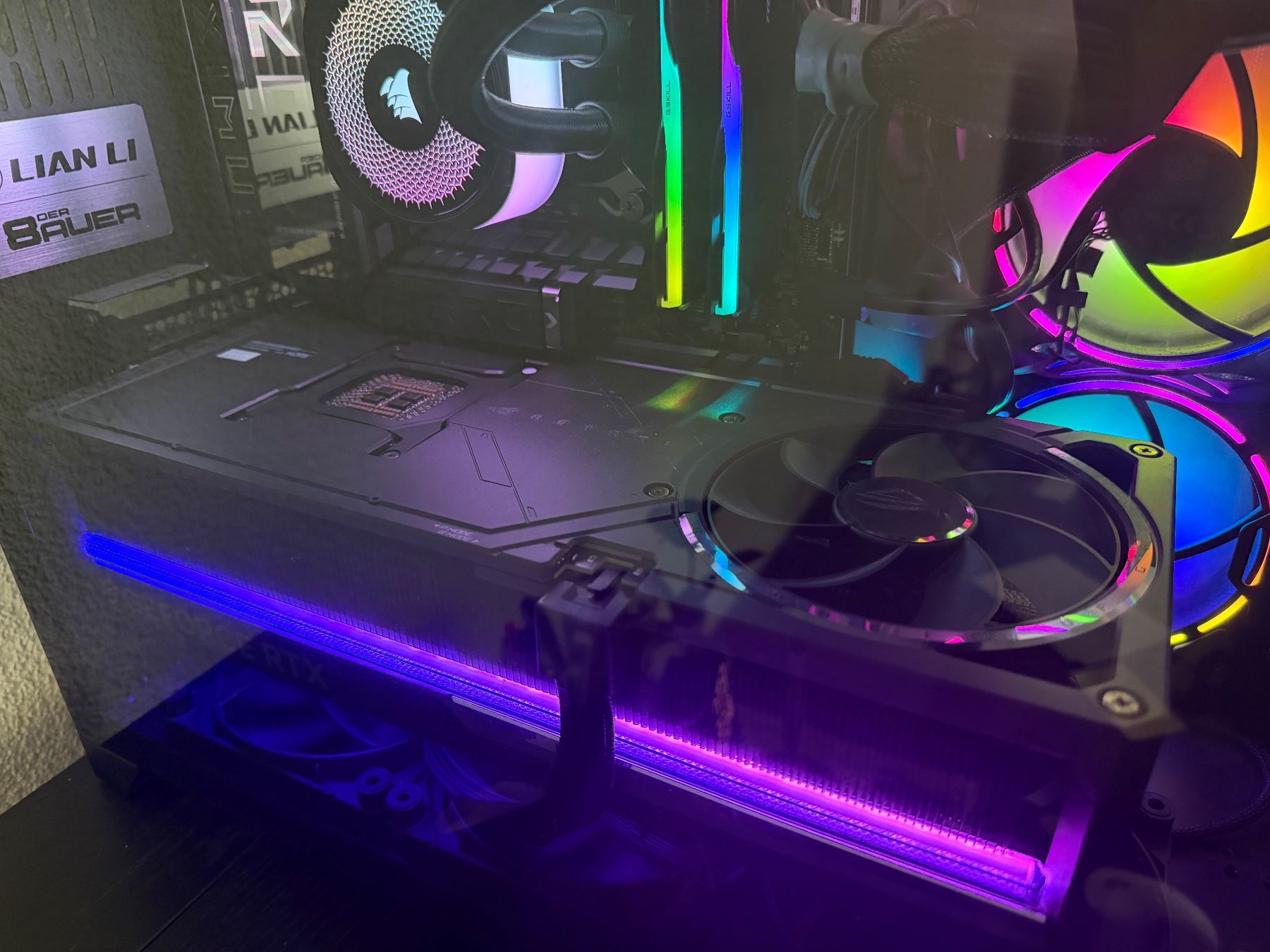 ASUS ROG ASTRAL GeForce RTX 5090 Grafikkarte, gebraucht (Gebraucht) in ...