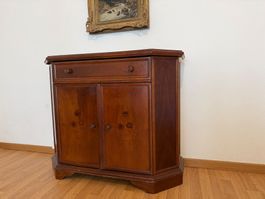 Holzkommode braun mit Intarsien *guter Zustand*