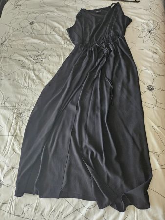 Robe longue noire City Chic, idéale pour l'été !