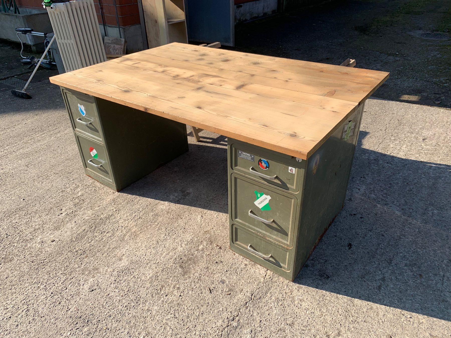 Scrivanie: Pult im Rostlook ERGA – Usato da Romanshorn venduto da bsa119
