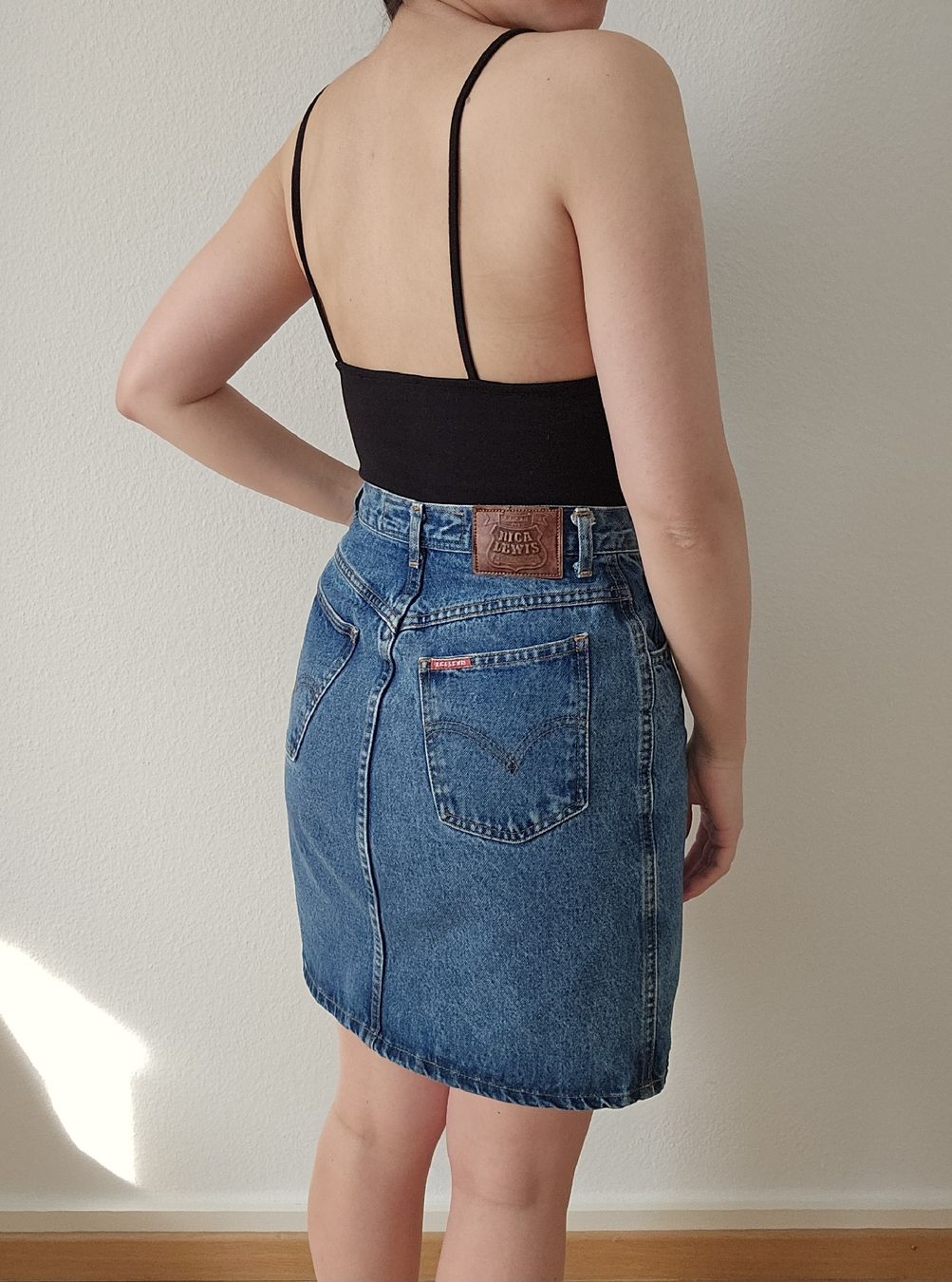 Weekday Top: Schwarzes Oberteil Top von Weekday Gr. S – Usato da Zürich venduto da Mme.Sora 2