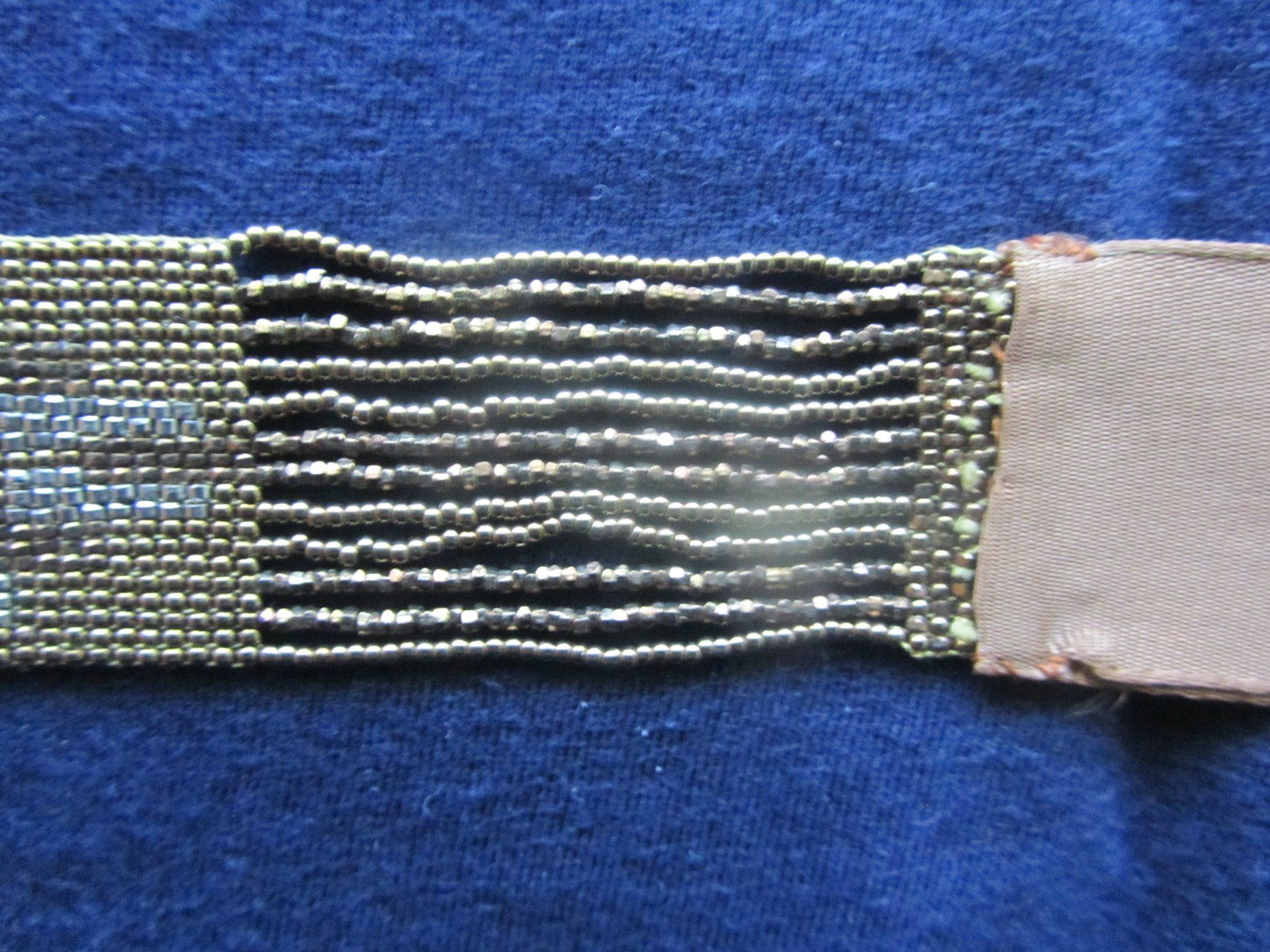 Catenine: Glasperlen-Collier-Wien um 1910 – Usato da Luzern venduto da Lucernauno 4