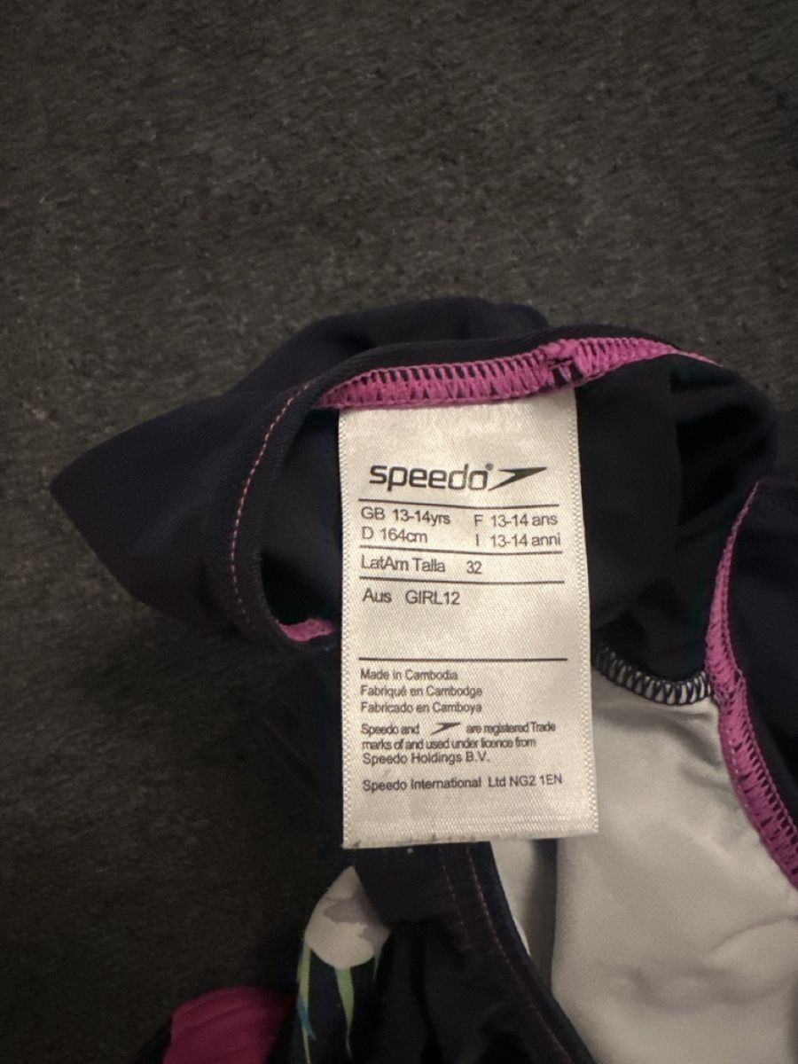 Speedo Badekleider & Bikinis: Speedo Badeanzug, Mädchen Gr. 164 – Gebraucht aus Schlieren von Gizmo8952 2