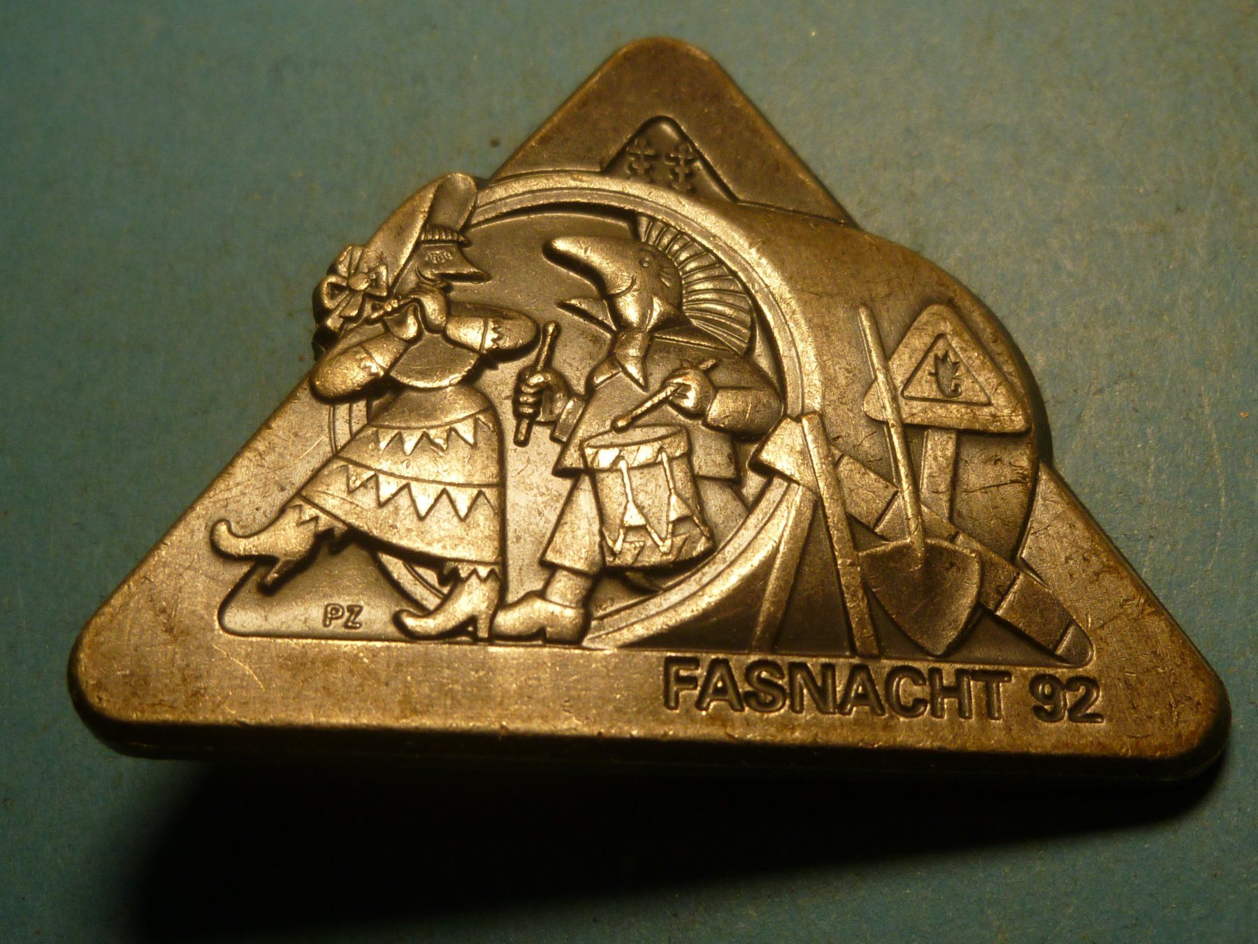 Placchette & Badge: BASEL 1982 SILBER – Usato da Ried (Muotathal) venduto da Mandarin02