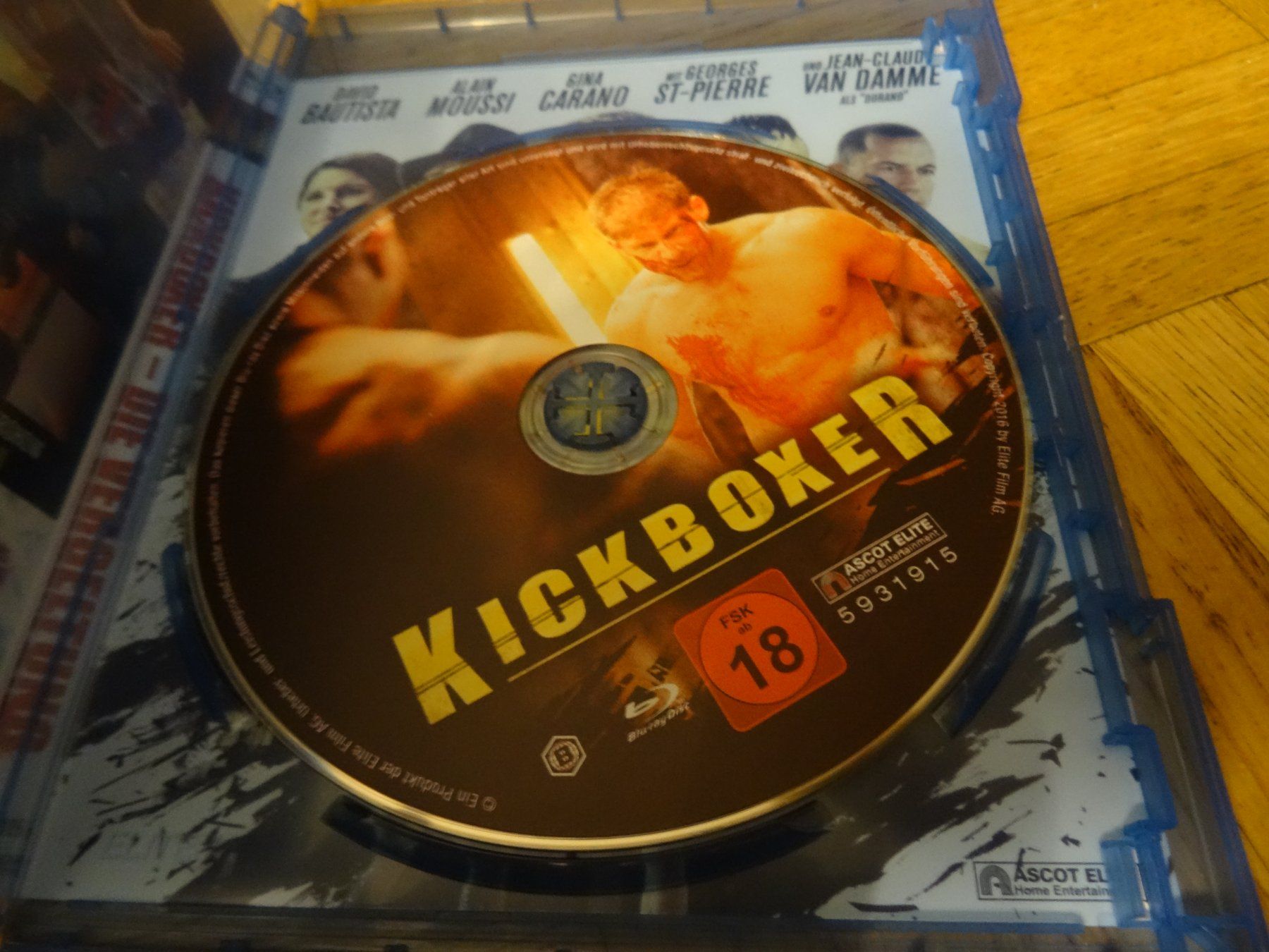 Tutti i DVDs: Kickboxer - Die Vergeltung BLU-RAY – Usato da Olten venduto da Disc-Verkauf 1