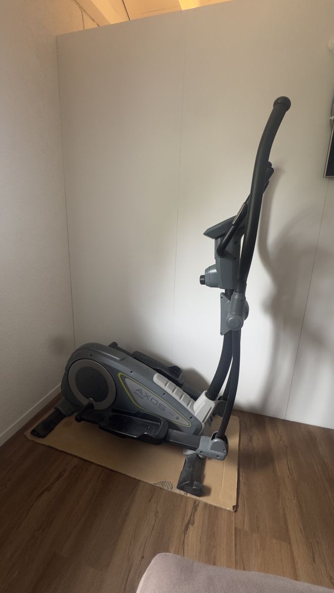 Kettler Hometrainer: Kettler Axos Nova M Crosstrainer – Usato da Nottwil venduto da gian.lu