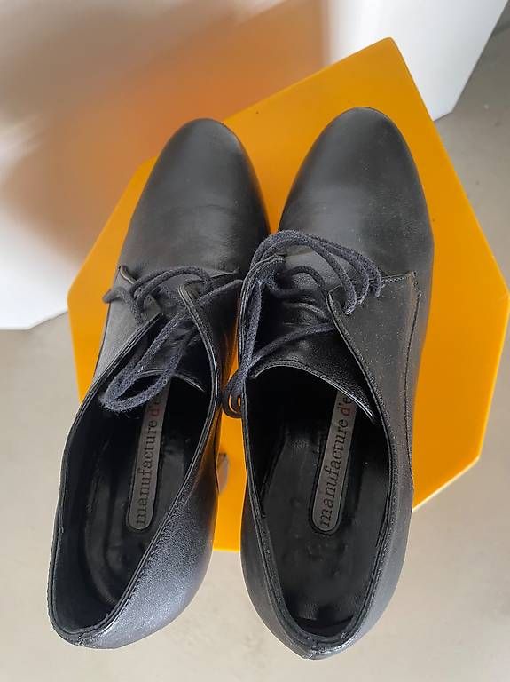 Scarpe da donna: manufacture d'essai Lederschuhe – Usato da Zürich venduto da Grillieren 1