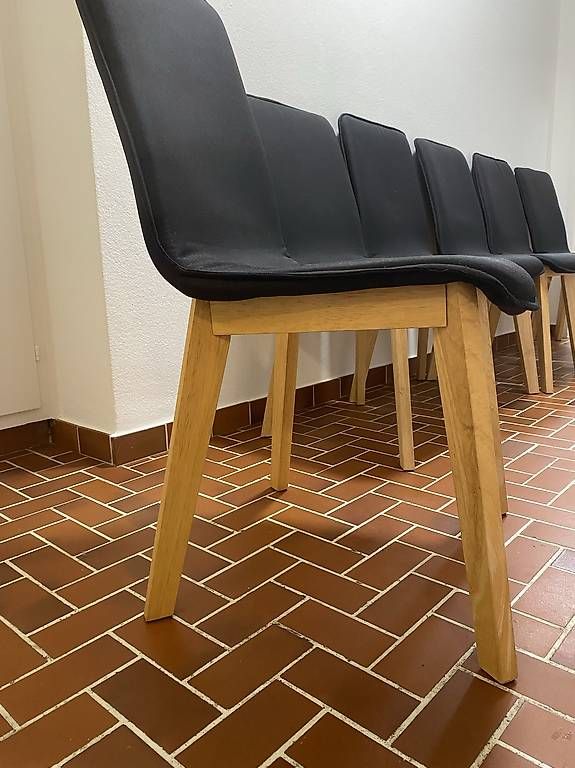 Chaises: 6 Esszimmerstühle – D'occasion à Frauenfeld par juliafrie 1