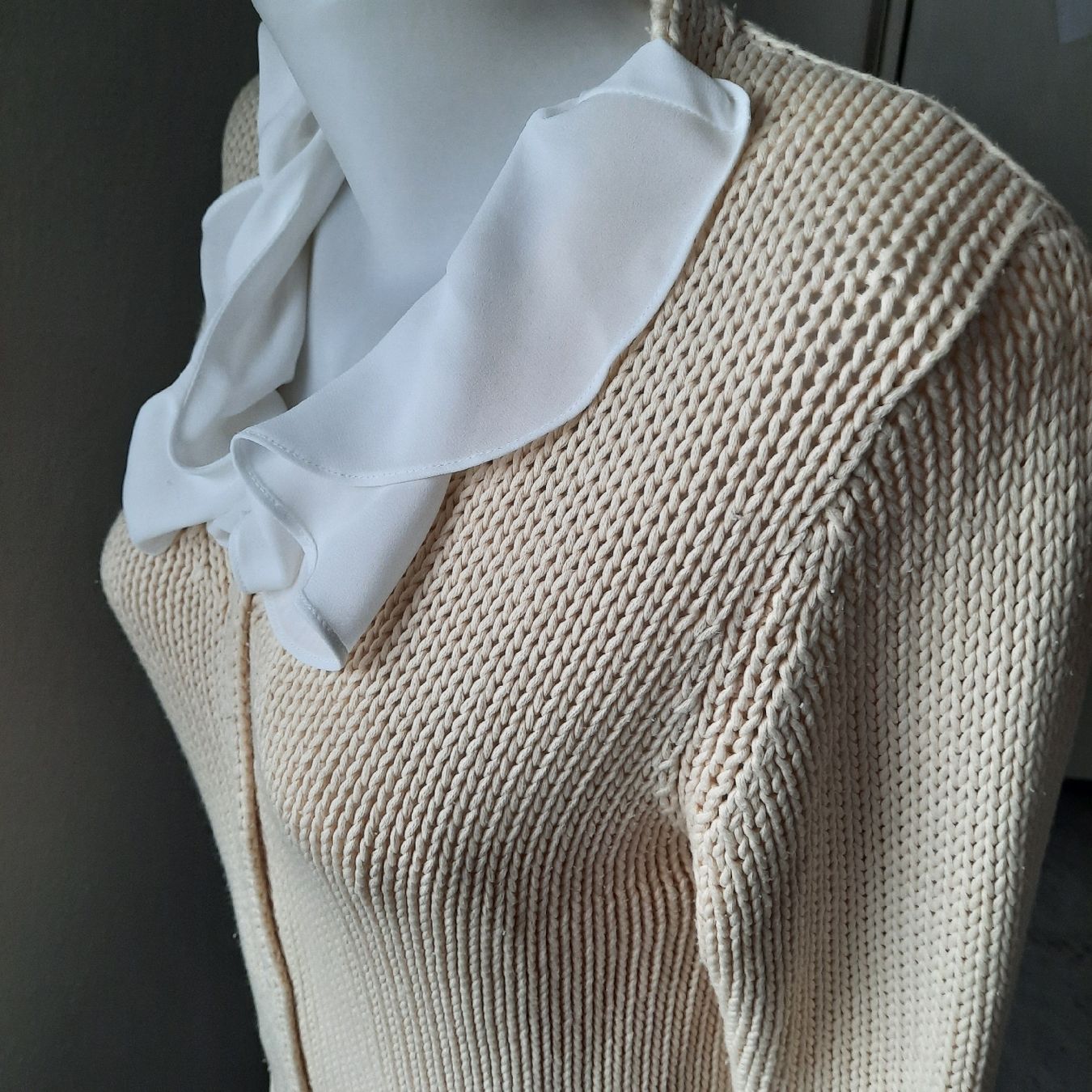 Luisa Cerano Jacken: Strickjacke Luisa Cerano Gr. 36 beige Baumwolle. – Gebraucht aus Hinwil von Wuschi40 2