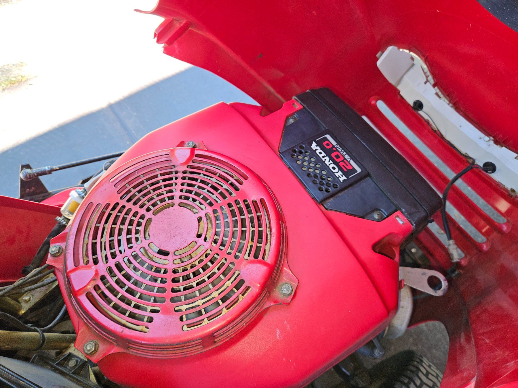 Honda Rasenmäher: Rasentraktor Honda HF 2620 – Gebraucht aus Oberburg von M86 8