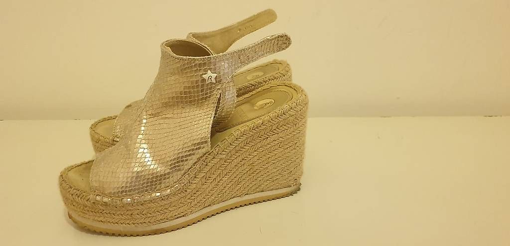 Damenschuhe: stock 4 paia n 37 – Gebraucht aus Lugano von ant_6zb7 3