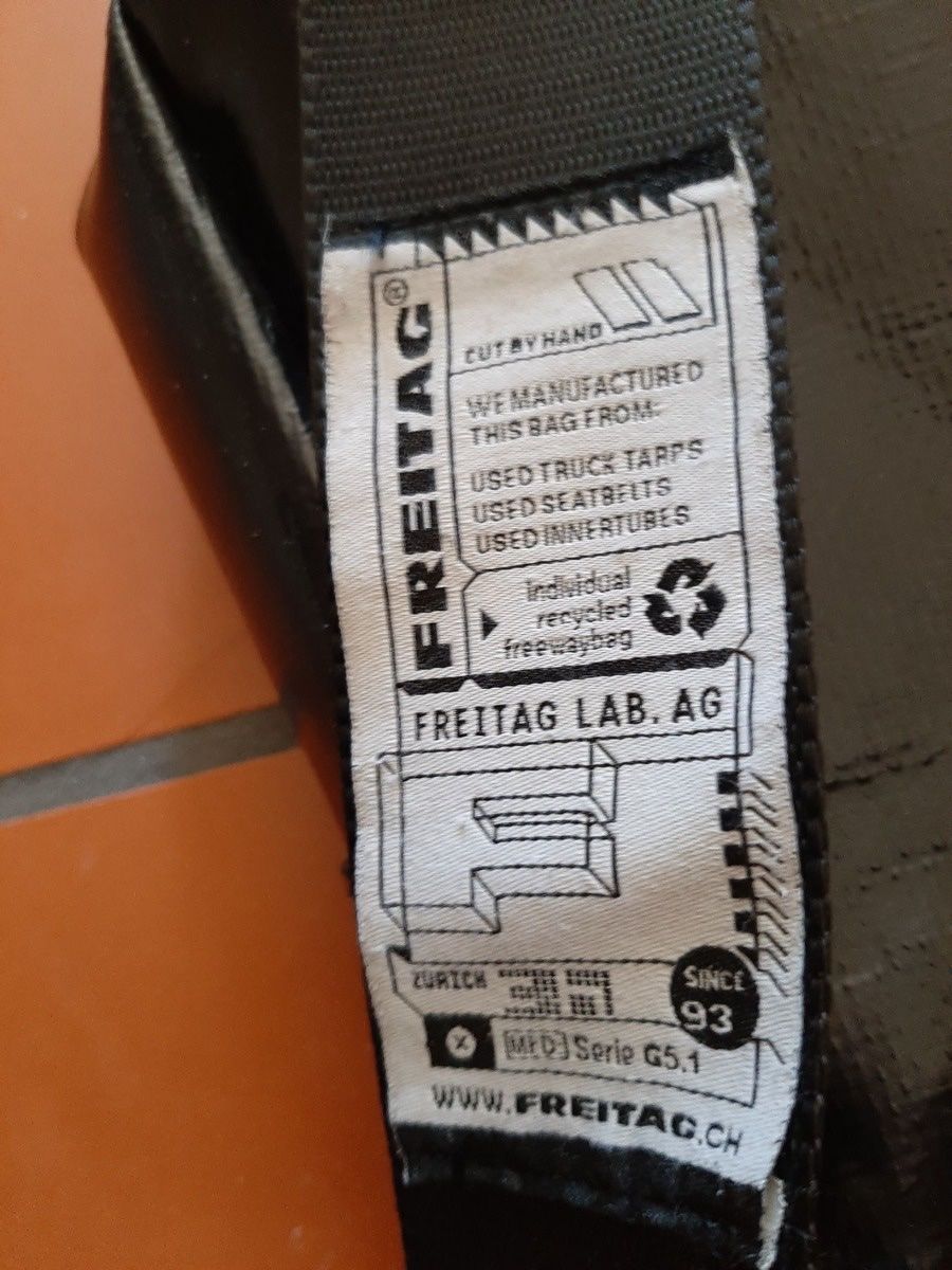 Freitag Sacs: Freitagtasche Lassie F11 – D'occasion à Winterthur par 1rainbow54 6