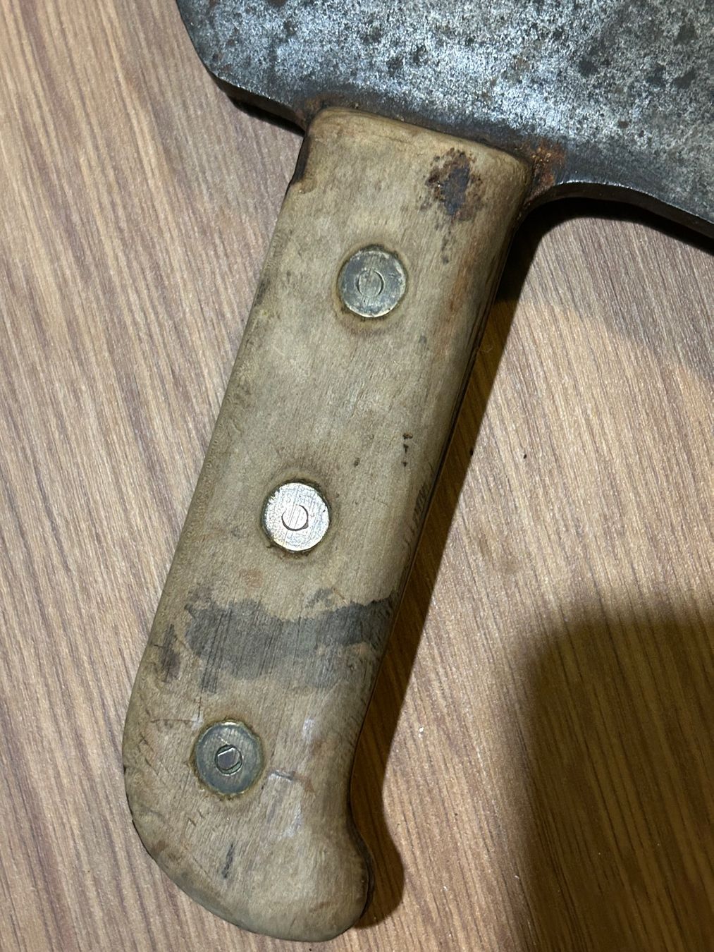Coltelli da cucina: Fleischbeil mit Holzgriff Beil Metzgerbeil – Usato da Hofstetten SO venduto da toy_t8bb 2